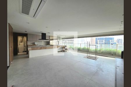 Sala de apartamento para alugar com 3 quartos, 150m² em Indianópolis, São Paulo
