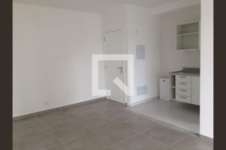 Sala de apartamento para alugar com 1 quarto, 50m² em Empresarial 18 do Forte, Barueri