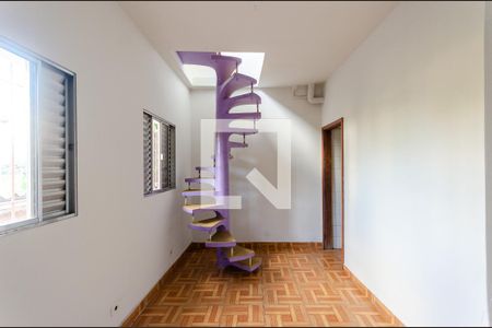 Quarto 2 de casa para alugar com 2 quartos, 60m² em Vila Bonilha, São Paulo