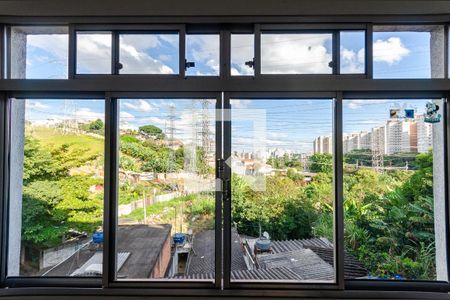 Quarto 1 - Janela de casa para alugar com 2 quartos, 60m² em Vila Bonilha, São Paulo
