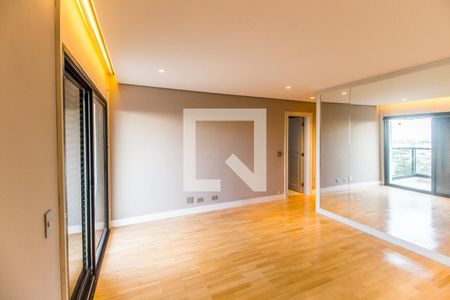 Suíte master de apartamento à venda com 3 quartos, 296m² em Alphaville, Barueri