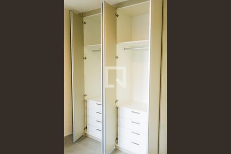 Quarto de kitnet/studio para alugar com 1 quarto, 44m² em Indianópolis, São Paulo
