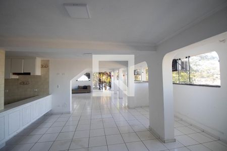 Sala  de casa à venda com 4 quartos, 1200m² em Tucuruvi, São Paulo