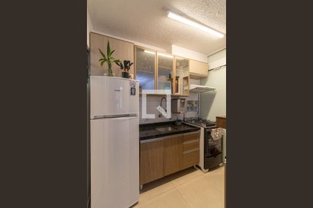 Sala/Cozinha/Área de Serviço  de apartamento para alugar com 2 quartos, 43m² em Jardim Casa Pintada, São Paulo