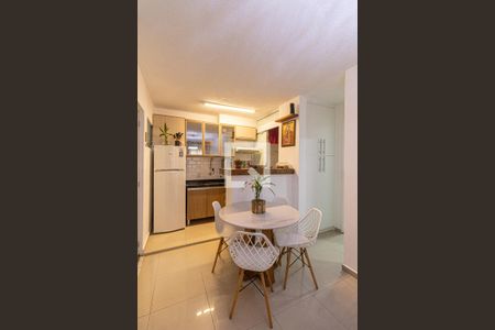 Sala/Cozinha/Área de Serviço  de apartamento para alugar com 2 quartos, 43m² em Jardim Casa Pintada, São Paulo