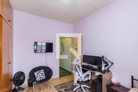 Quarto 1 de casa à venda com 3 quartos, 100m² em Vila Yara, São Paulo