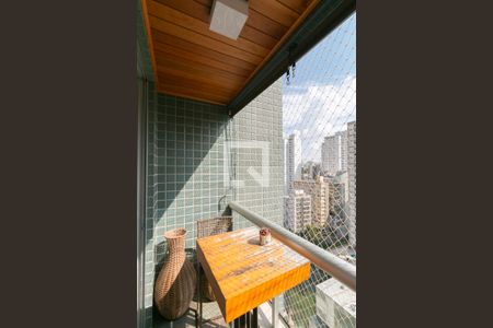 Apartamento à venda com 4 quartos, 137m² em Lourdes, Belo Horizonte