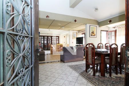 Entrada de casa de condomínio para alugar com 6 quartos, 270m² em Jardim Nomura, Cotia