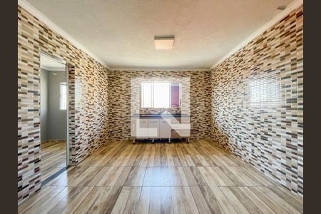 Sala e Cozinha de casa à venda com 2 quartos, 190m² em Vila Yolanda, Osasco