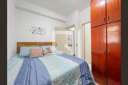 Suíte (Casa 1) de casa à venda com 4 quartos, 200m² em Rochdale, Osasco