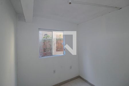 Quarto de casa para alugar com 2 quartos, 53m² em Cecília, Viamão
