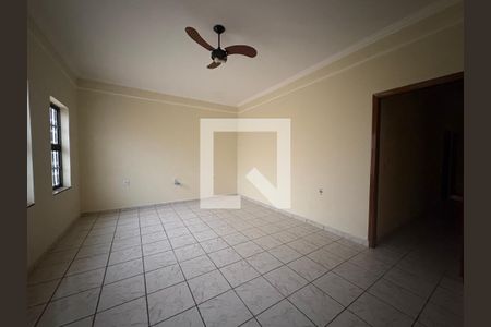 Sala de casa para alugar com 3 quartos, 259m² em Subsetor Norte - 1 (n-1), Ribeirão Preto