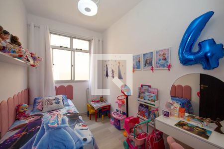 Quarto de apartamento à venda com 3 quartos, 90m² em Alto dos Pinheiros, Belo Horizonte