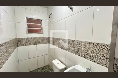 Banheiro de casa para alugar com 1 quarto, 49m² em Vila Marilda, Guarulhos