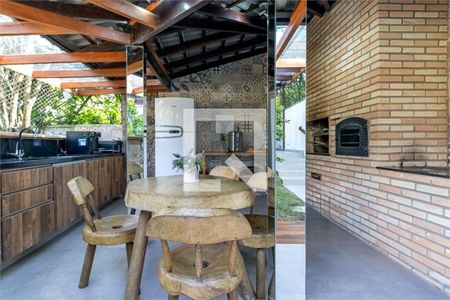 Casa à venda com 3 quartos, 220m² em Morada dos Pássaros, Barueri