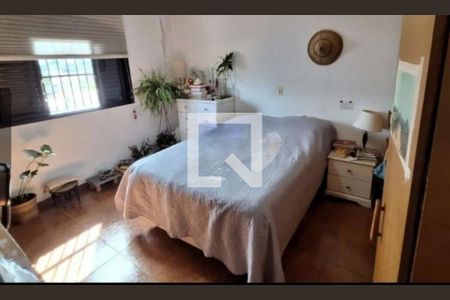 Casa à venda com 4 quartos, 289m² em Vila Carrão, São Paulo