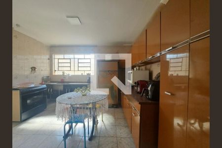 Casa à venda com 3 quartos, 120m² em Jardim Vila Formosa, São Paulo