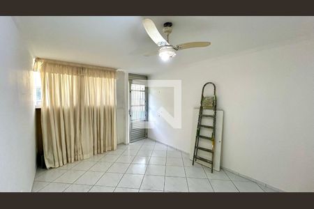 Sala de apartamento para alugar com 3 quartos, 63m² em Parque Cecap, Guarulhos