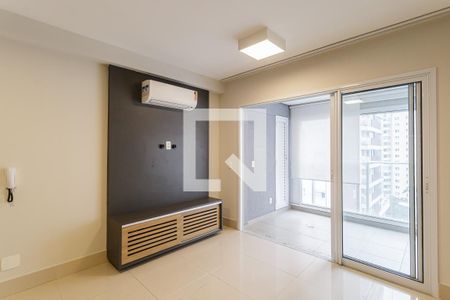 Sala de apartamento à venda com 1 quarto, 44m² em Indianópolis, São Paulo