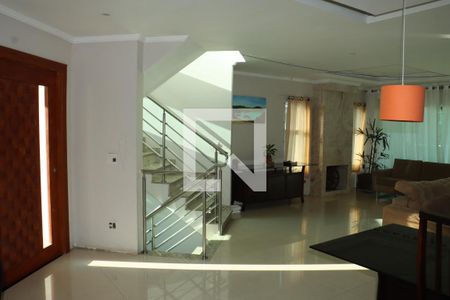 Casa de Condomínio para alugar com 4 quartos, 570m² em Chácara do Remanso Gl Um, Cotia