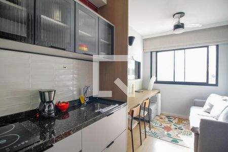 Sala e Cozinha de apartamento para alugar com 1 quarto, 26m² em Pinheiros, São Paulo