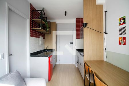 Sala e Cozinha de apartamento para alugar com 1 quarto, 26m² em Pinheiros, São Paulo