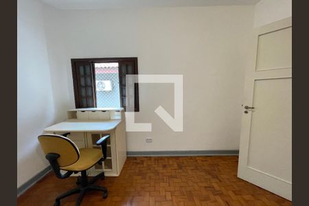 Quarto 1 de casa para alugar com 2 quartos, 110m² em Jardim Trussardi, São Paulo