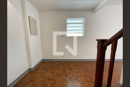 Sala de casa para alugar com 2 quartos, 110m² em Jardim Trussardi, São Paulo