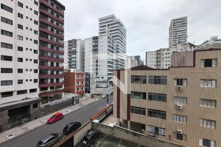 Vista da sala de apartamento para alugar com 1 quarto, 47m² em Canto do Forte, Praia Grande