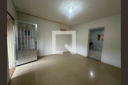 Sala de casa para alugar com 3 quartos, 120m² em Jardim Belval, Barueri