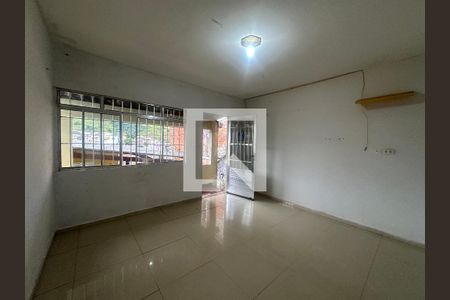 Sala de casa para alugar com 3 quartos, 120m² em Jardim Belval, Barueri