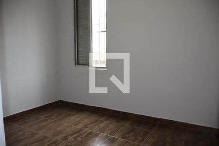 Quarto 2 de apartamento para alugar com 2 quartos, 47m² em Jardim Sapopemba, São Paulo