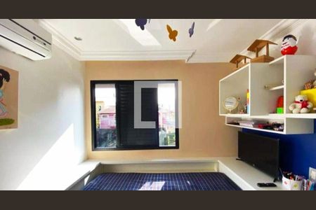 Casa à venda com 3 quartos, 250m² em Jardim Monte Alegre, Taboão da Serra