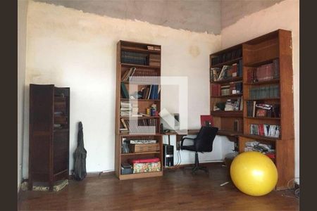 Casa à venda com 5 quartos, 825m² em Jardim Maria Rosa, Taboão da Serra