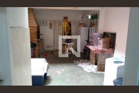 Casa à venda com 3 quartos, 100m² em Jardim Monte Alegre, Taboão da Serra