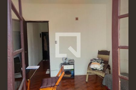Casa à venda com 4 quartos, 200m² em Jardim Maria Rosa, Taboão da Serra