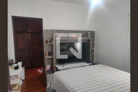Casa à venda com 4 quartos, 200m² em Jardim Maria Rosa, Taboão da Serra