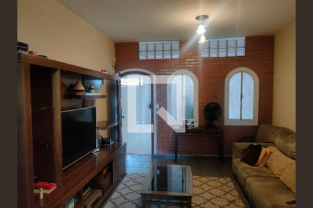 Casa à venda com 3 quartos, 269m² em Jardim Monte Alegre, Taboão da Serra