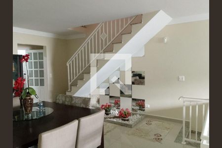 Casa à venda com 3 quartos, 156m² em Rio Pequeno, São Paulo