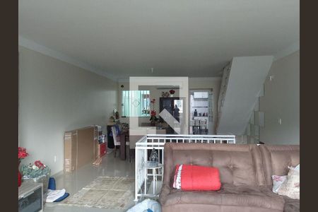 Casa à venda com 3 quartos, 156m² em Rio Pequeno, São Paulo