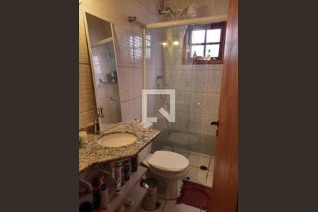 Casa à venda com 3 quartos, 144m² em Jardim Monte Alegre, Taboão da Serra