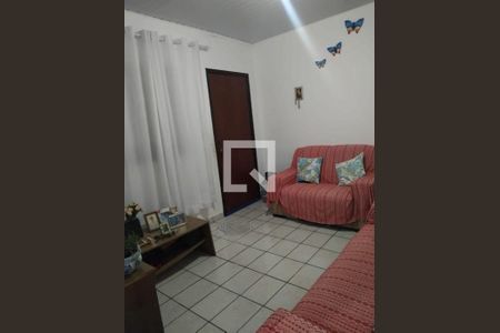 Casa à venda com 2 quartos, 125m² em Vila das Oliveiras, Taboão da Serra