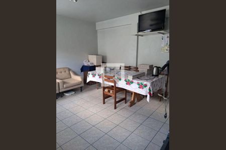 Casa à venda com 2 quartos, 114m² em Jardim Helena, Taboão da Serra