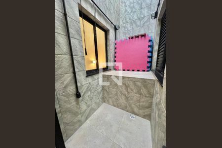 Casa à venda com 3 quartos, 82m² em Parque Sao Domingos, São Paulo