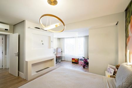 Quarto 1 de apartamento para alugar com 3 quartos, 211m² em Auxiliadora, Porto Alegre