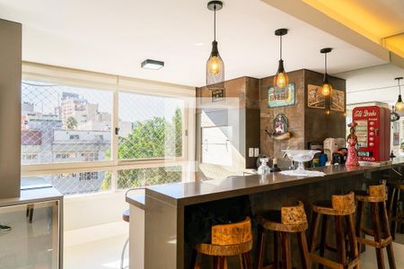 Sala de apartamento para alugar com 3 quartos, 211m² em Auxiliadora, Porto Alegre