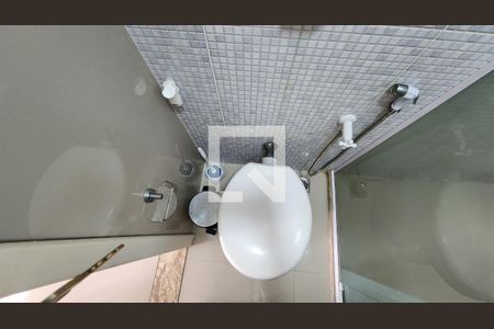 Banheiro  de apartamento para alugar com 1 quarto, 50m² em Campo Grande, Salvador