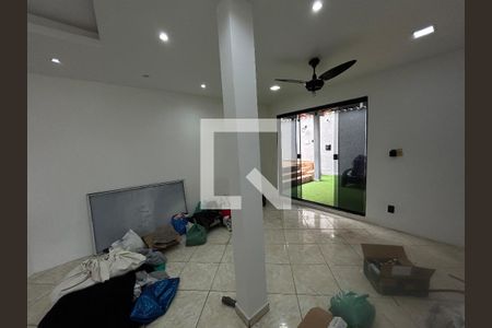Casa para alugar com 2 quartos, 300m² em Abolição, Rio de Janeiro