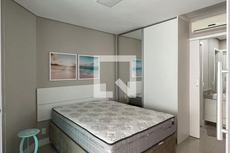 Suíte de apartamento para alugar com 1 quarto, 45m² em Gonzaga, Santos