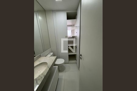 Banheiro de apartamento à venda com 2 quartos, 77m² em Centro, São Bernardo do Campo